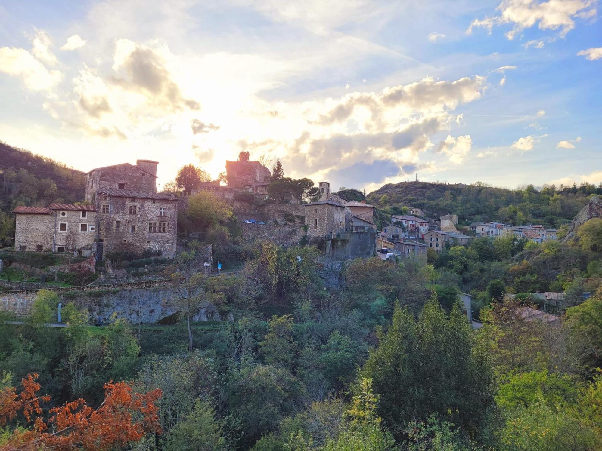Homestay La Petite Sorbonne *